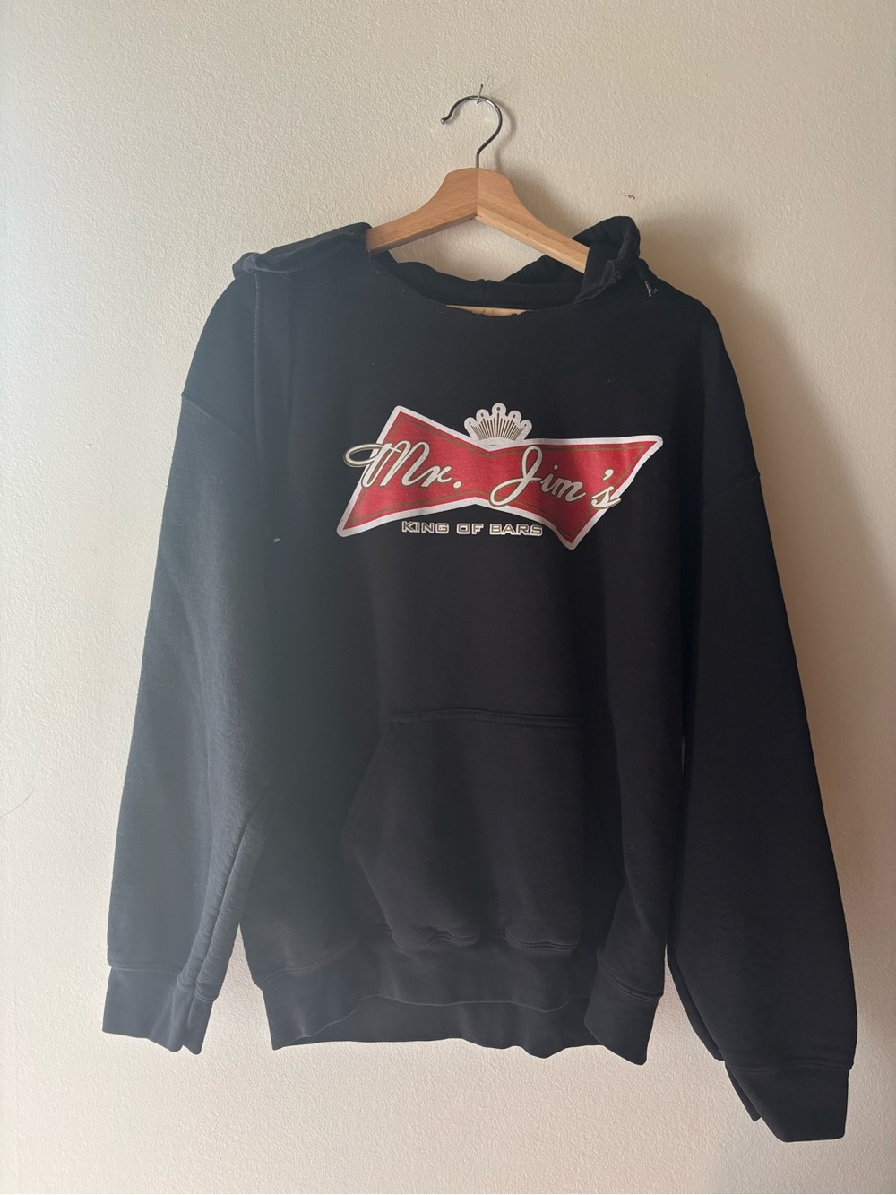 Vintage Mr. Jim’s “King of Bars” Black Graphic Hoodie - Budweiser Parody / Y2K L